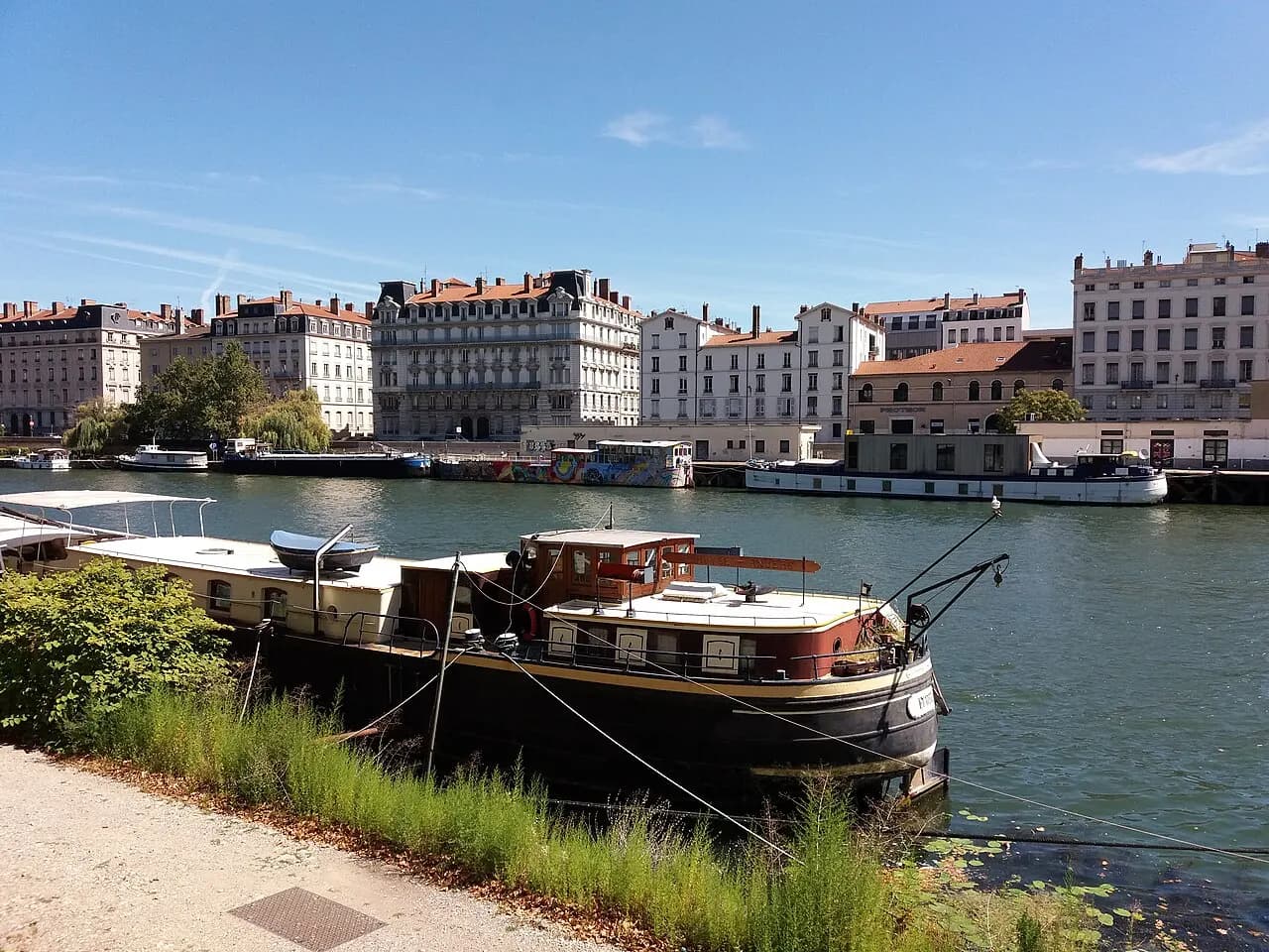 Quai Fulchiron, Lyon 5e. Photo : Romainbehar, CC0.